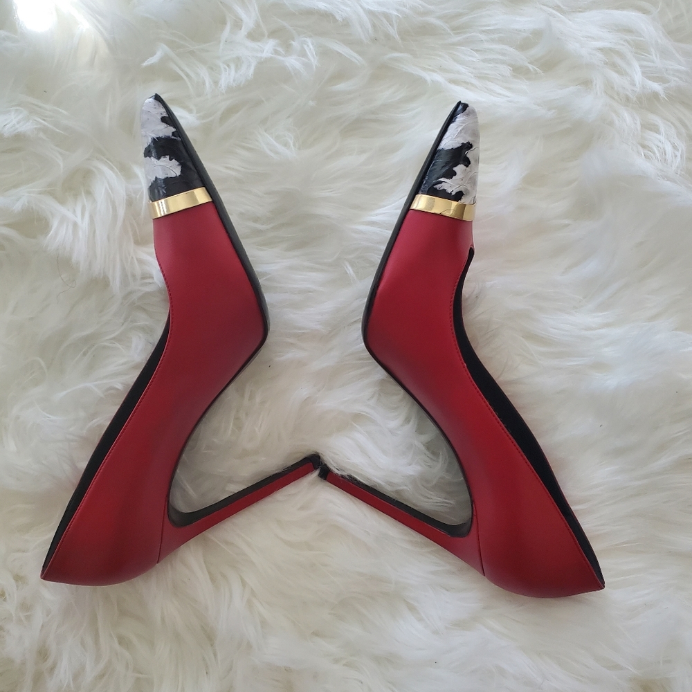 Saint Laurent Pointed-Toe Python-Cap Pump, Red - image 3